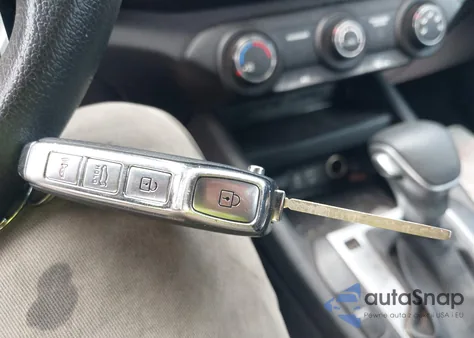 2020 Kia Forte Lxs из США, поврежденный, VIN 3KPF24AD8LE164105